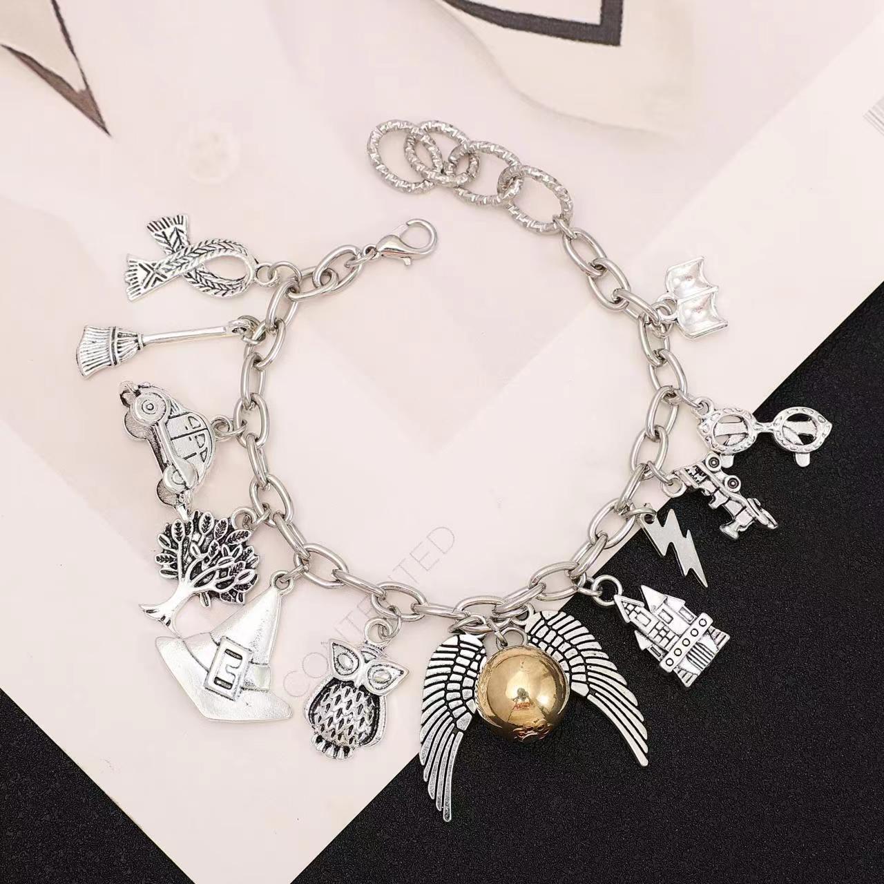 Et bracelets combinés de la série Harry Potter de télévision