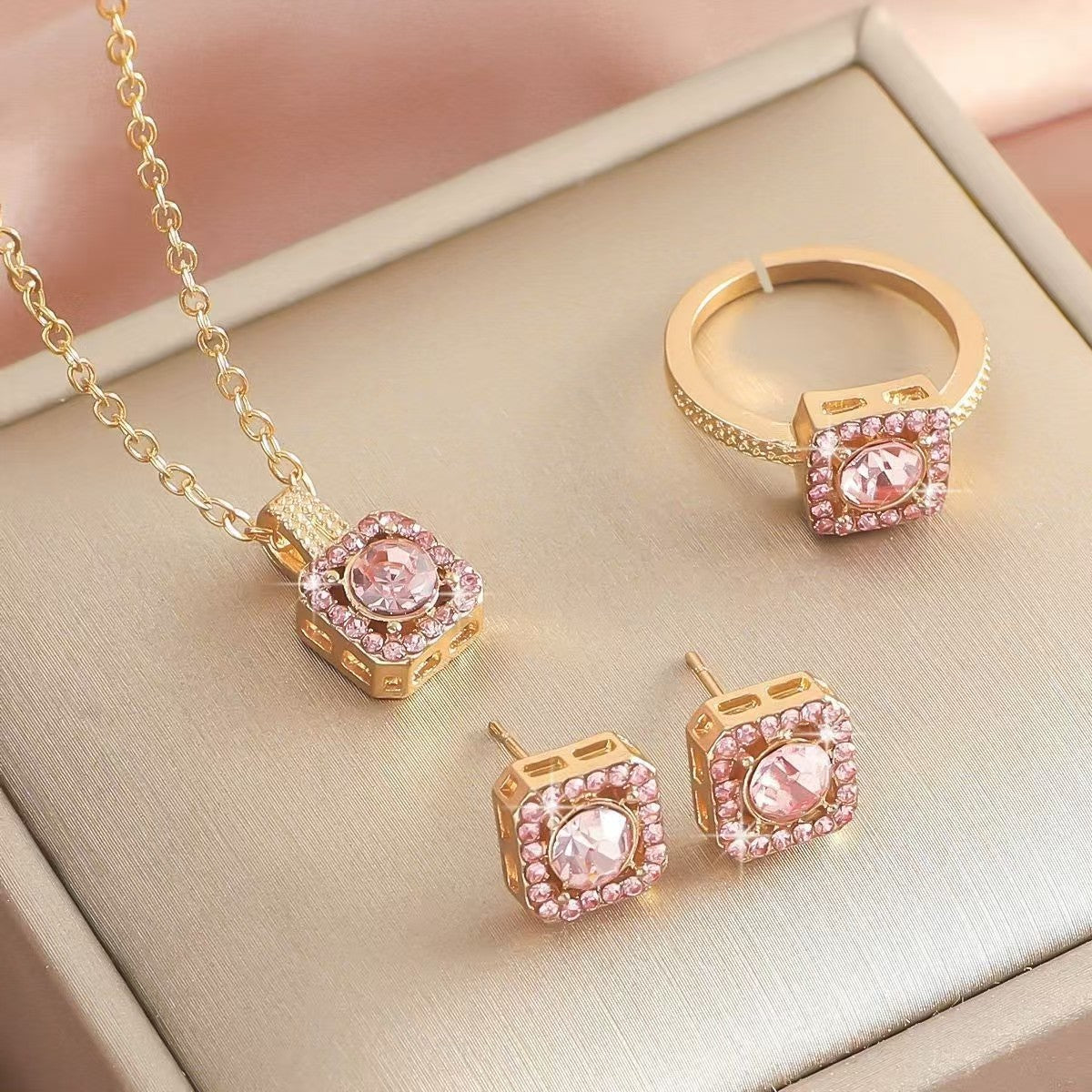 Inlaid Zircon Ear Female Live Broadcast Clavicle Jewelry Set