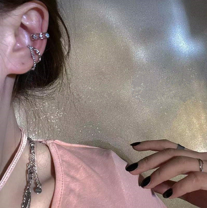 Asymmetric Retro Chain Tassel Design High-grade Bone Light Rings