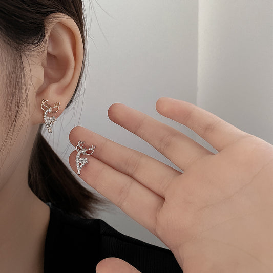 Petites boucles d'oreilles exquises en diamant Yi Lu Has You