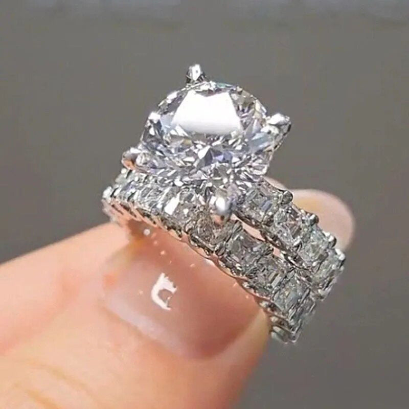 Women's Luxury Party Inlaid Couple Wedding Old Money Ring