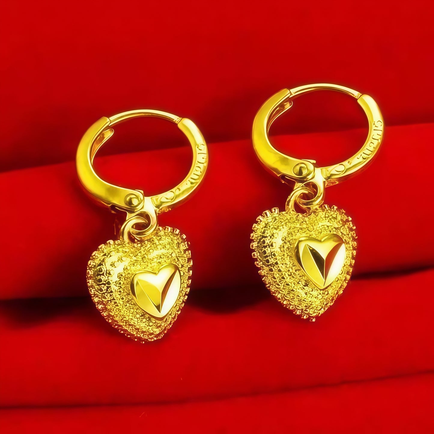 Women's Gold Simple Fashion Peach Style Gift Earrings