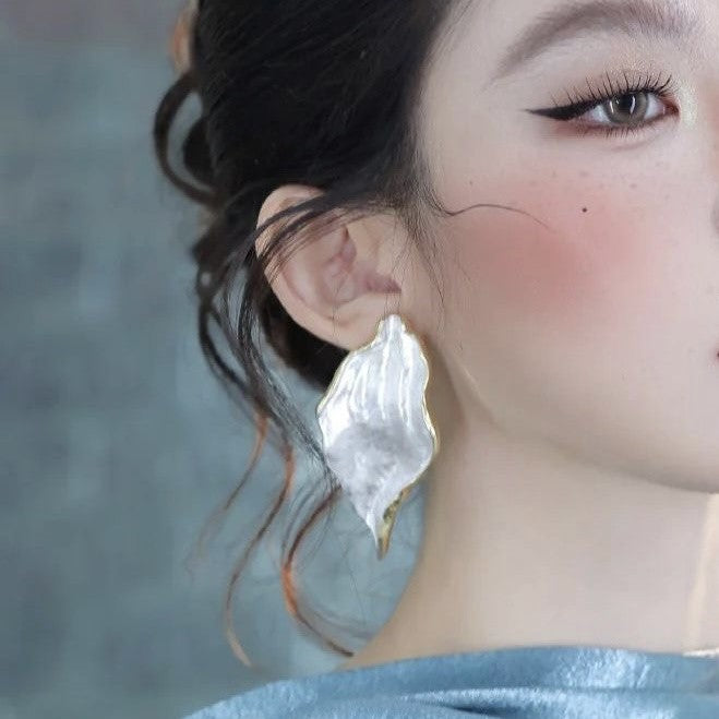 Texture Square Niche Retro Three-dimensional Art Eardrops Female Stud Earrings
