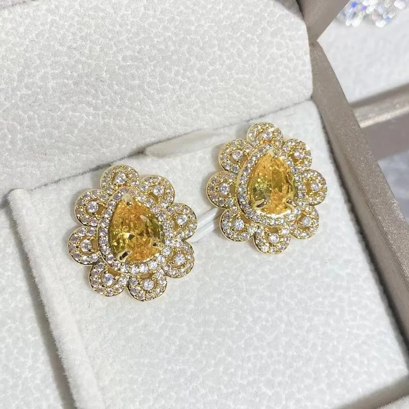 Full Diamond Elegance Retro Three-piece Ear Light Jewelry Set