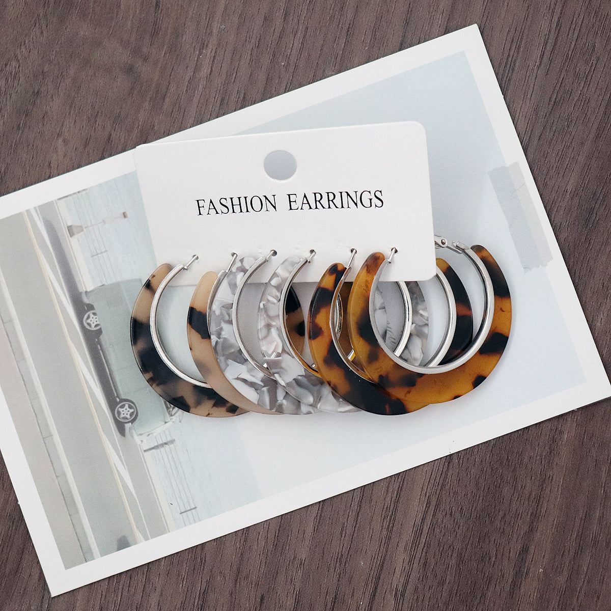 Cellulose Acetate Sheet Shaped Round Female Exaggerated Face Small Earrings