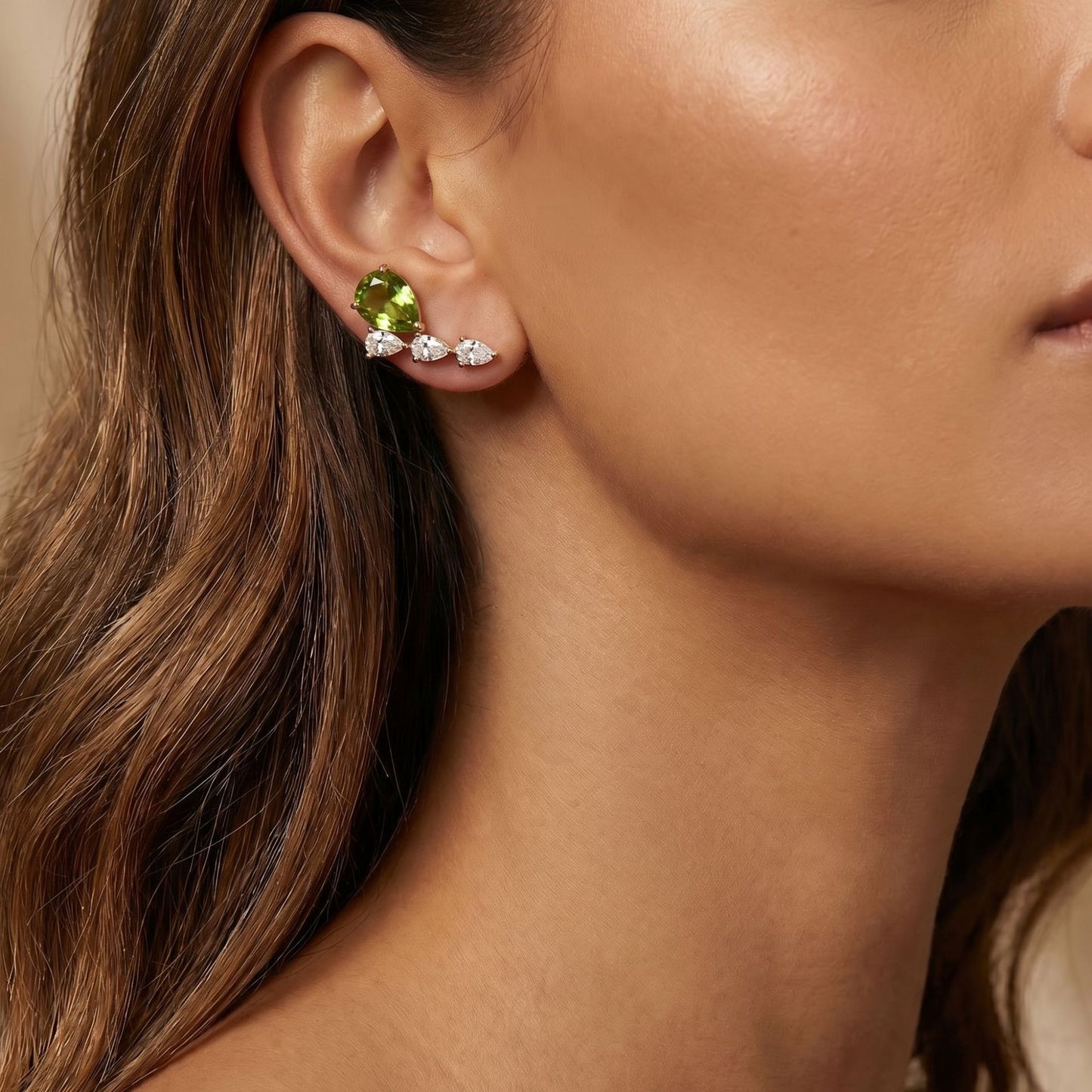Light Luxury Design Drop-shaped Zircon Pear-shaped Gold Stud Earrings