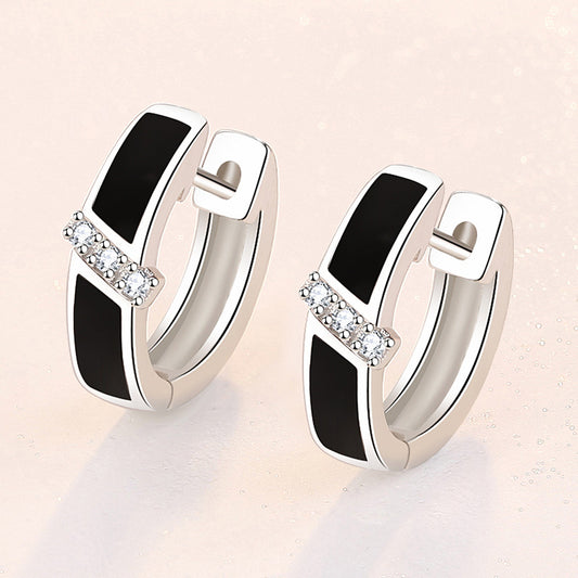 Trendy Niche French Diamond Black Female Rings