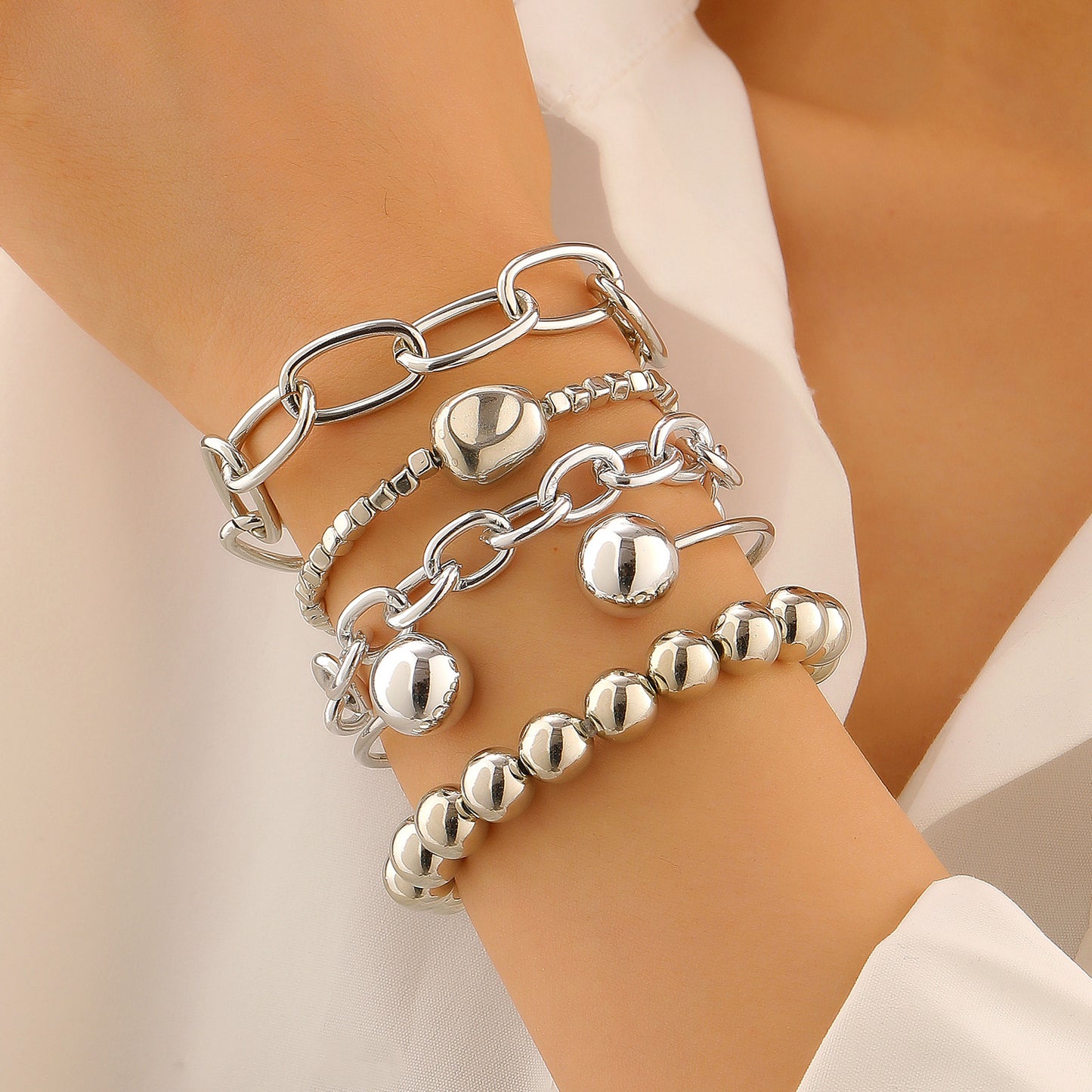 Style Alloy Vintage Wide Face Female Gold Bracelet