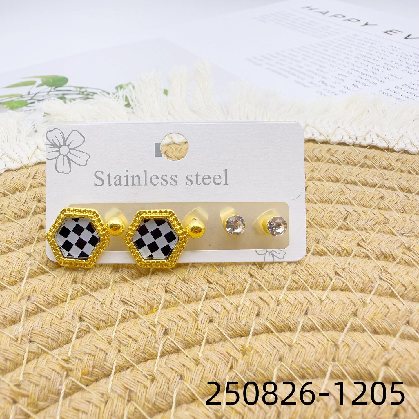 Women's Love Heart High-grade Stainless Steel Diamond Wild Trendy Golden Ear Stud Earrings