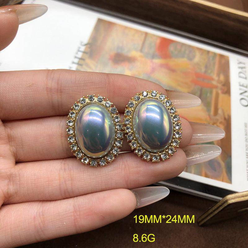 Women's Western Retro Mabe Pearl Ear Clip Hepburn Style Cheongsam Formal Jewelry Set