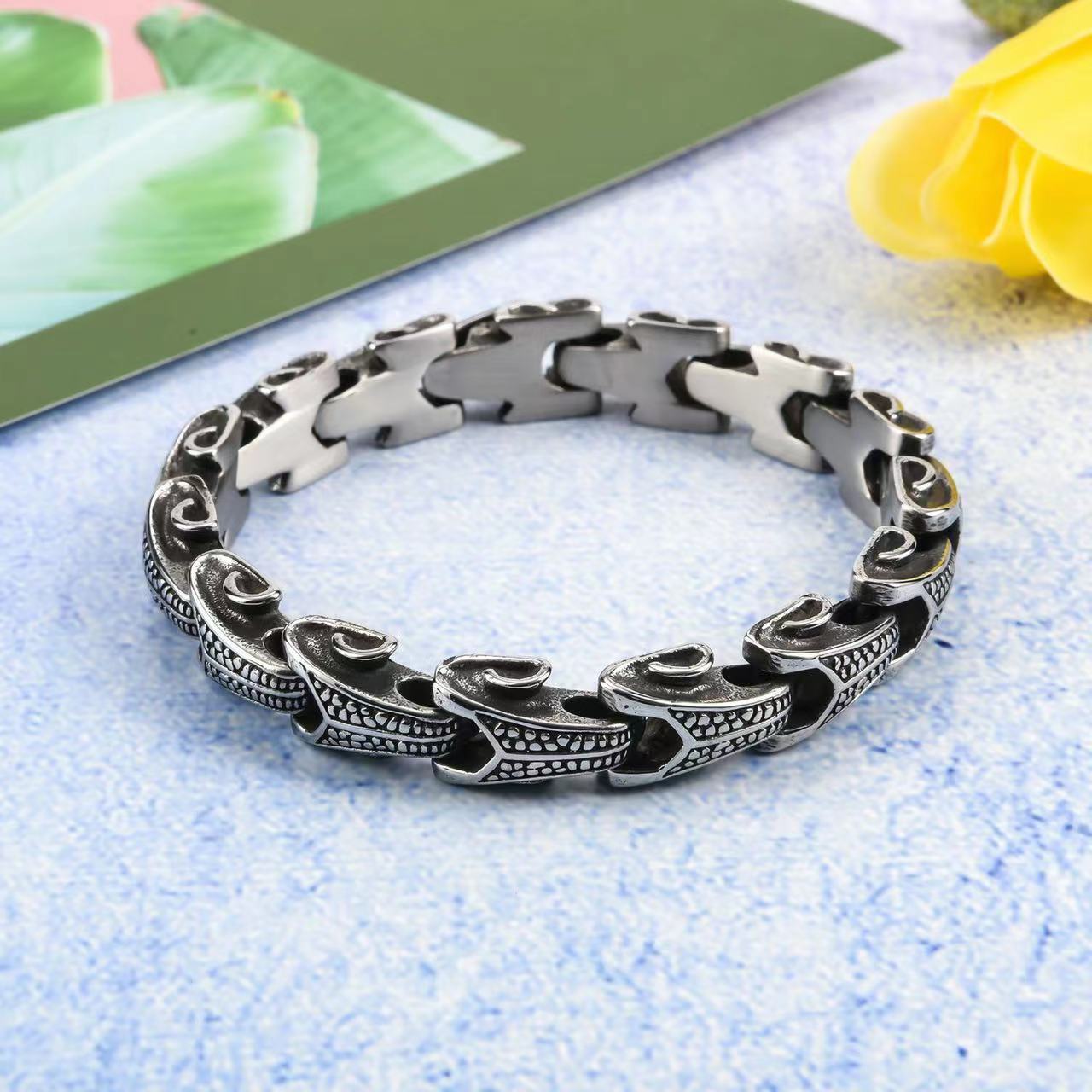 Men's Domineering Personalized Thai Sier Distressed Hip Hop Bracelets