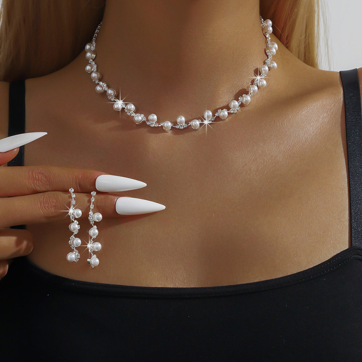 Beautiful Bridal Three-piece Wedding Evening Dress Jewelry Set