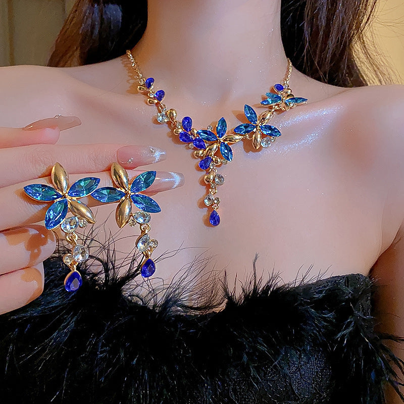 Female Alloy Diamond Full Flower Exaggerated Sweater Jewelry Set