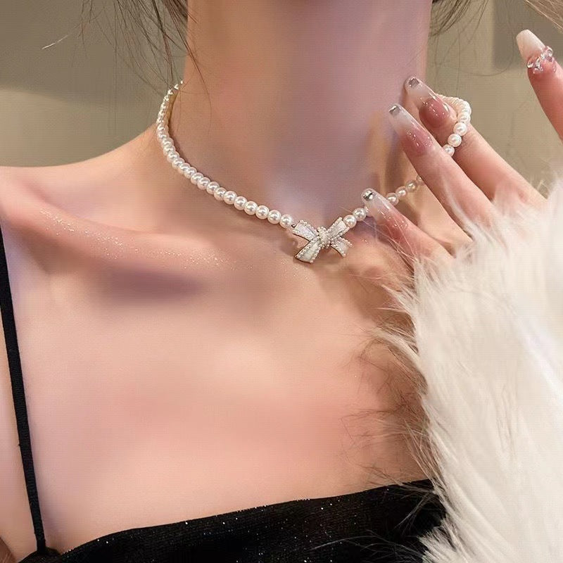 Imitation Pearl Bow Female Clavicle Chain Necklace