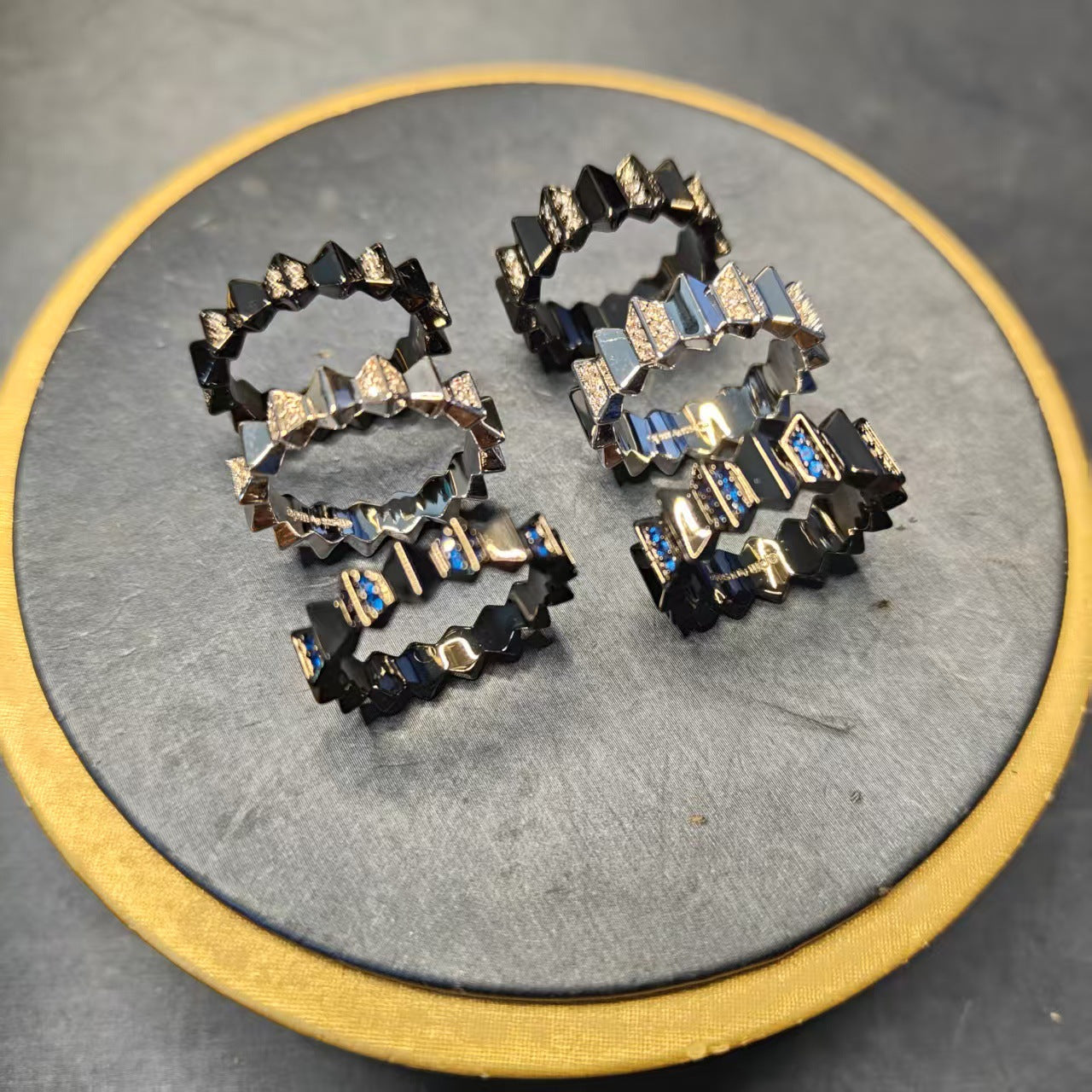 White Diamond Couple Wave Black Gold Rings