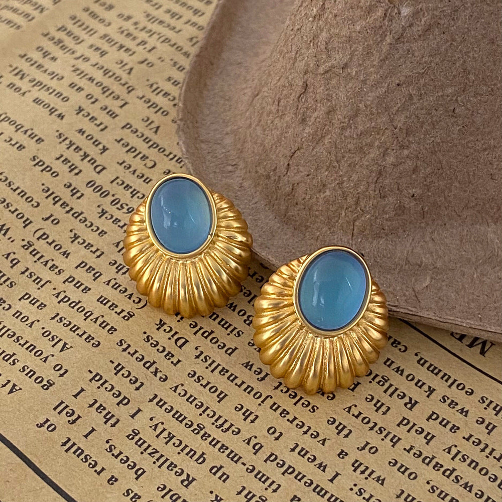 Women's Delicate High-grade Vintage Temperament For Special Interest Earrings