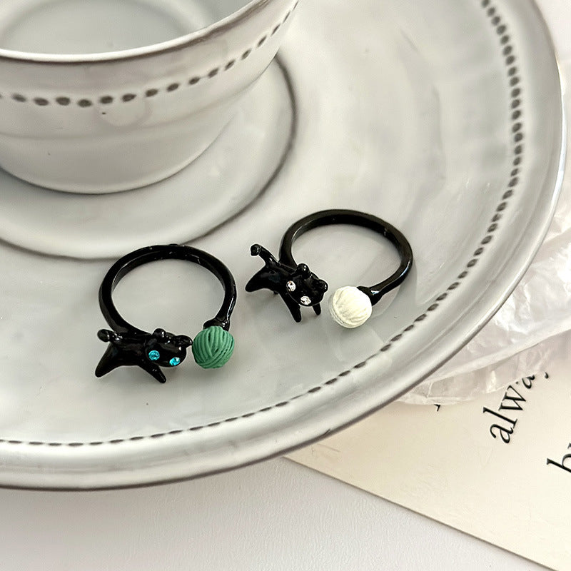 Kitty Female Fashion Niche Design Index Rings