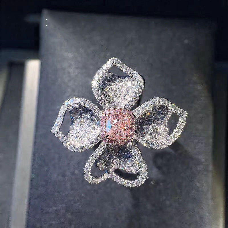 Fashion Luxury Light Pink Diamond Female Clover Rings