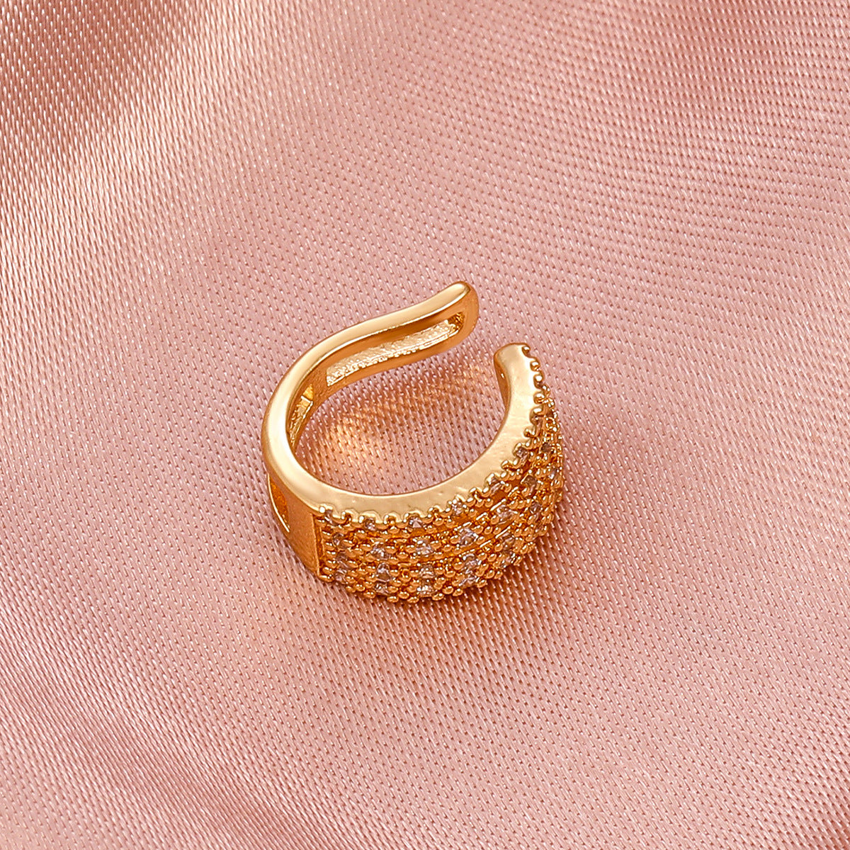 Women's Fine Fashion Personalized Wide Geometric Shaped Earrings