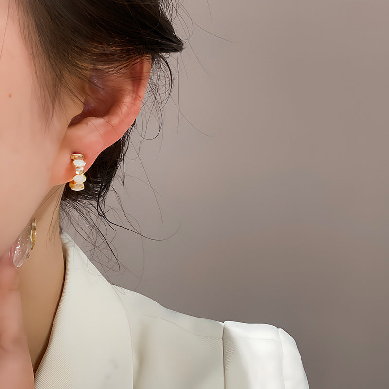 Boucles d'oreilles simples en strass émaillé goutte à goutte pour femmes, conception de niche