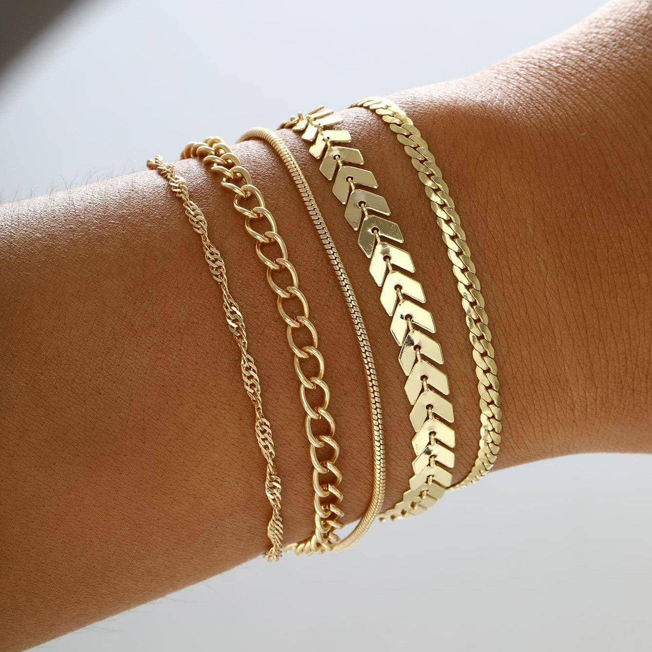 Women's Snake Bones Chain Suit Fashion Simple Bracelets