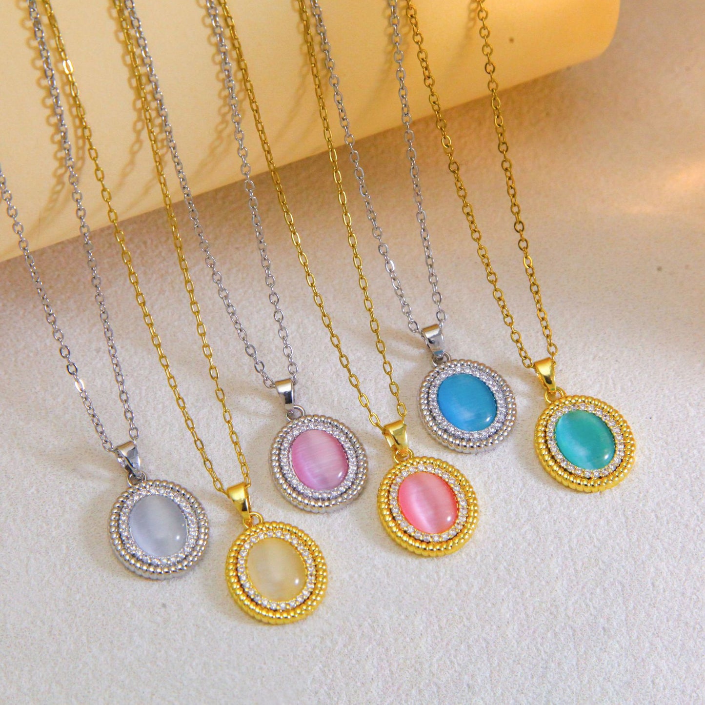 Women's Style Opal Fresh Niche Dopamine Clavicle Necklaces