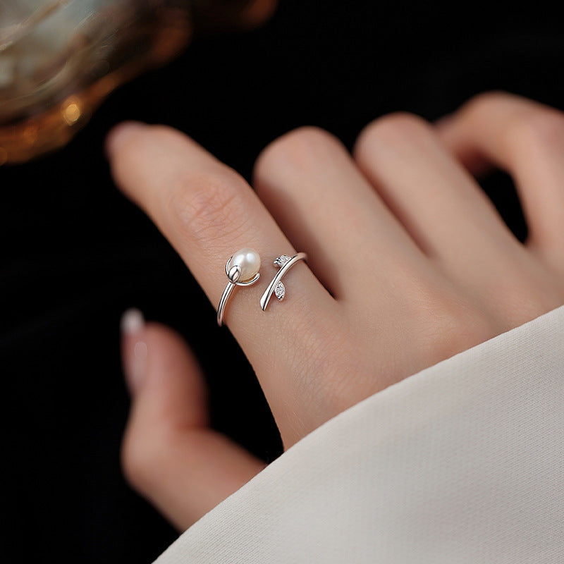 Exquisite Versatile Light Luxury High Sense Design Simple Daily Commuter Ring