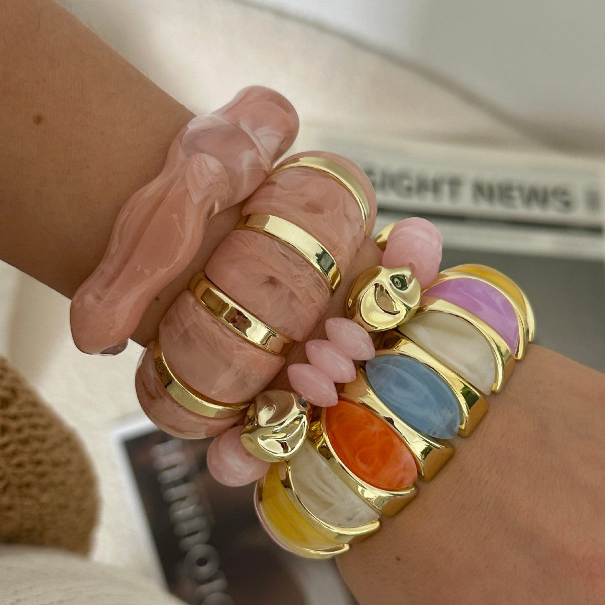 Dopamine Vacation Style Wide-brimmed Niche Design Bracelet