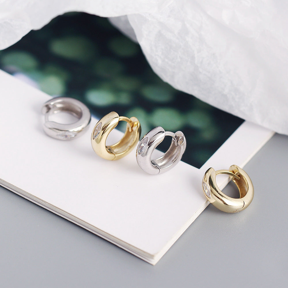 Metallic Ear Clip Sier Large Glossy Circle Horse Stud Earrings