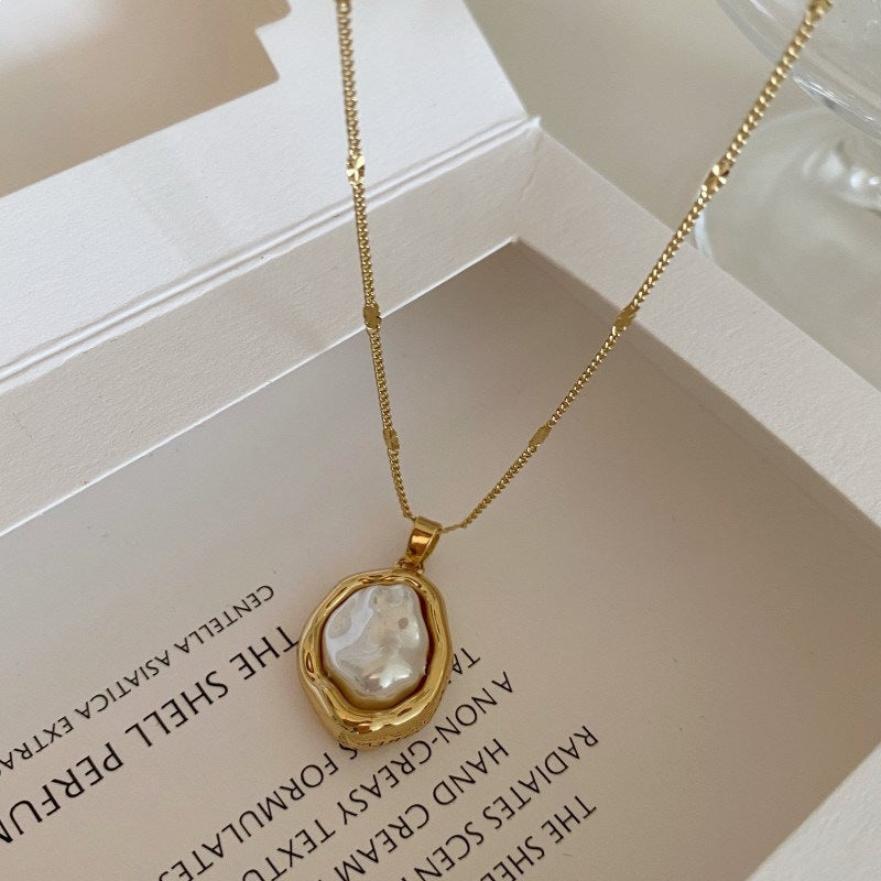 Butterfly Female Style Niche Design Clavicle Chain Personalized Simple Graceful Necklace