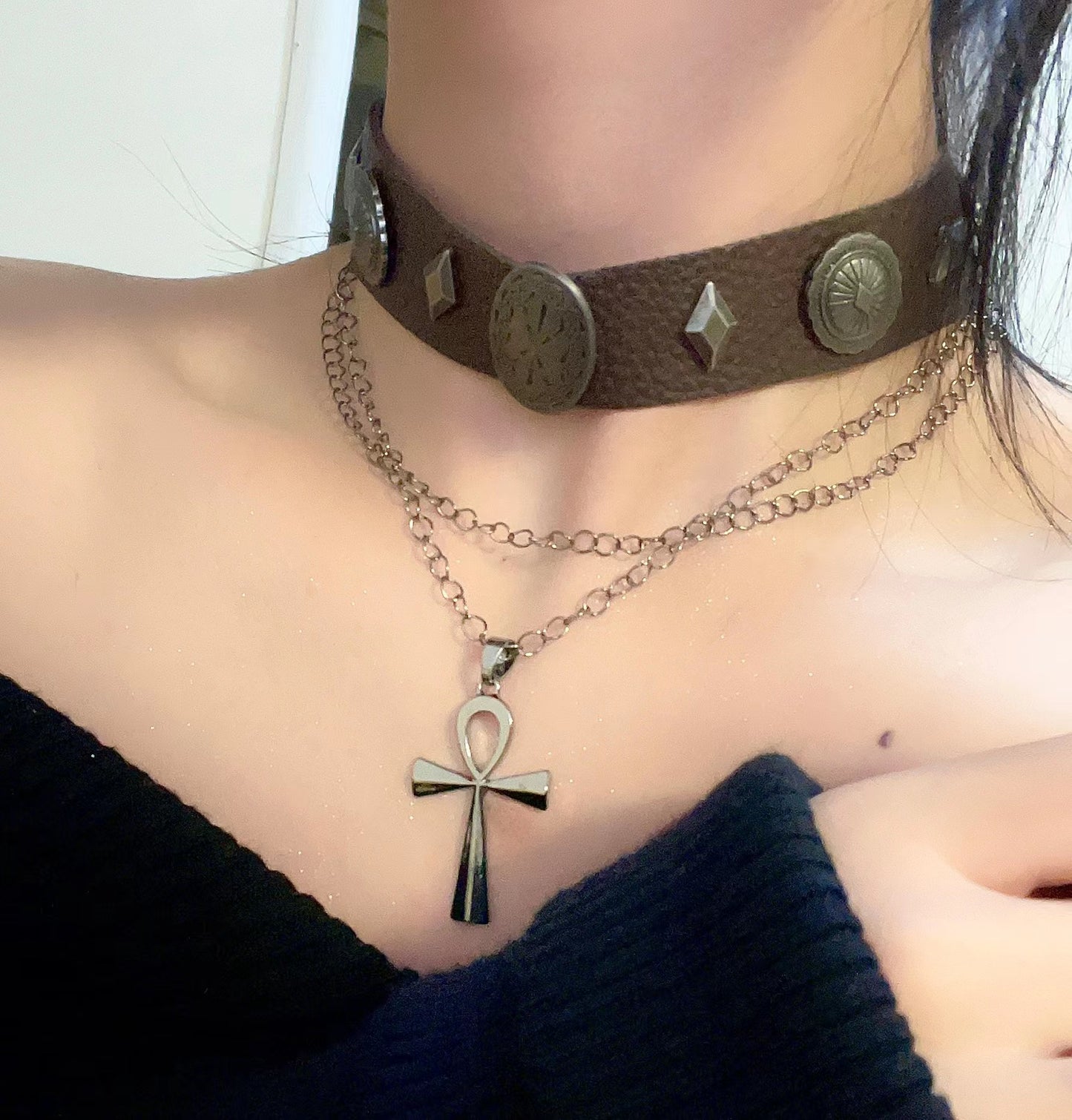 Women's Distressed Cross Fashionable Retro Temperament Ear Necklaces