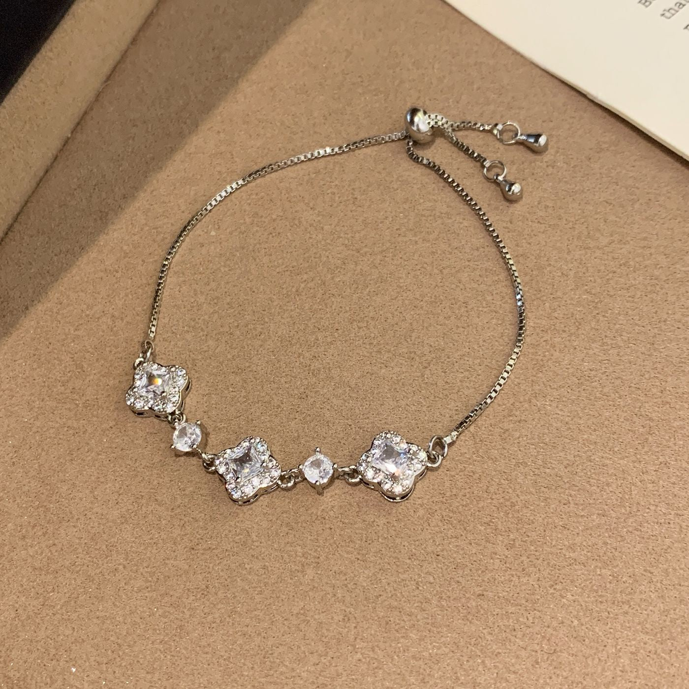 Women's Copper Micro Inlay Flower Full Diamond Fashion Commuter Special Interest Bracelet