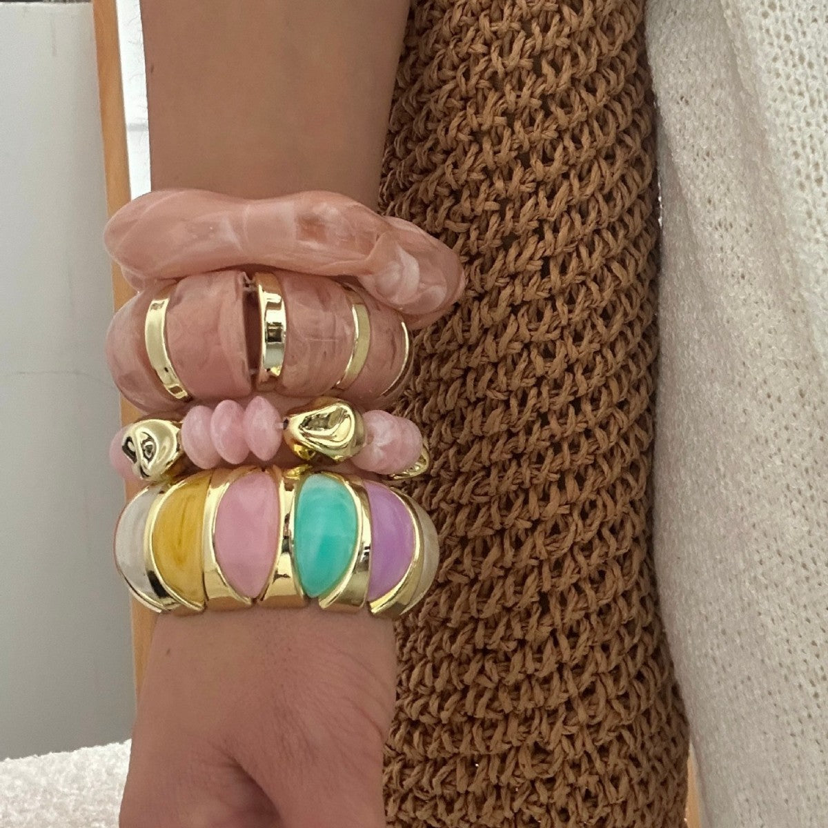 Dopamine Vacation Style Wide-brimmed Niche Design Bracelet