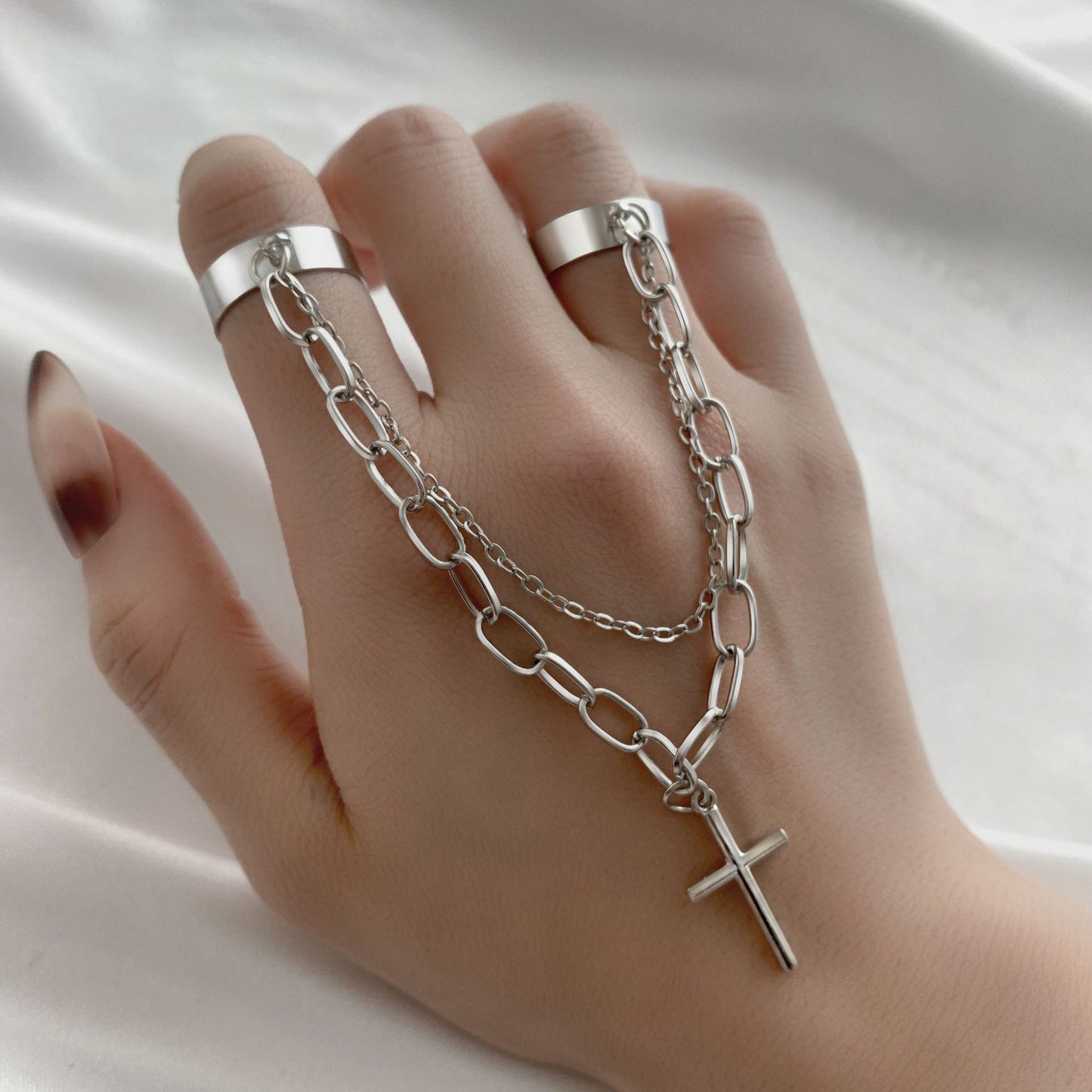 Clearance Vintage Creative Heart Hollow Butterfly Rings