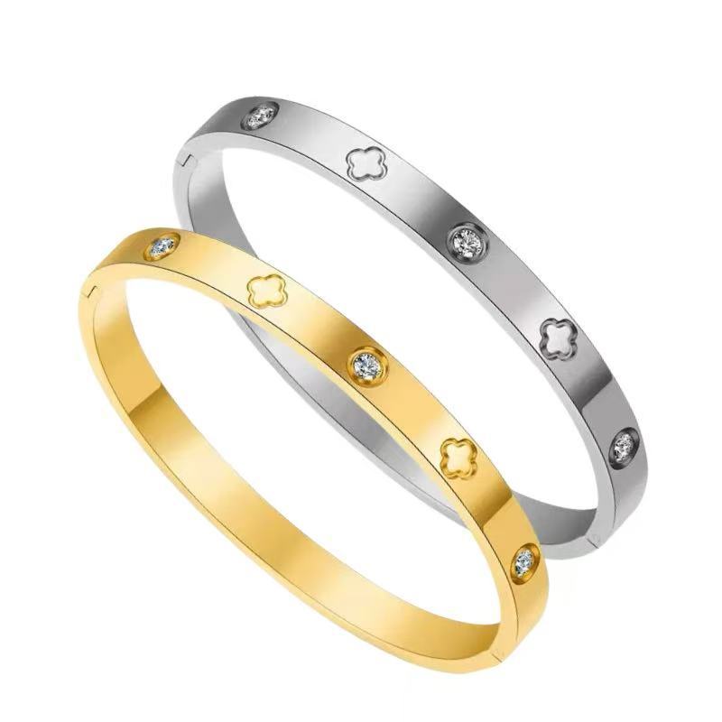 Steel Niche High-grade Fashion Titanium Female Bracelets