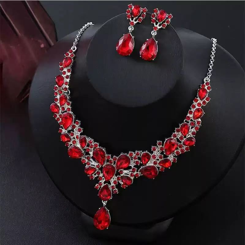 Water Drop Super Bridal Banquet Three-piece Zircon Gem Short Jewelry Set