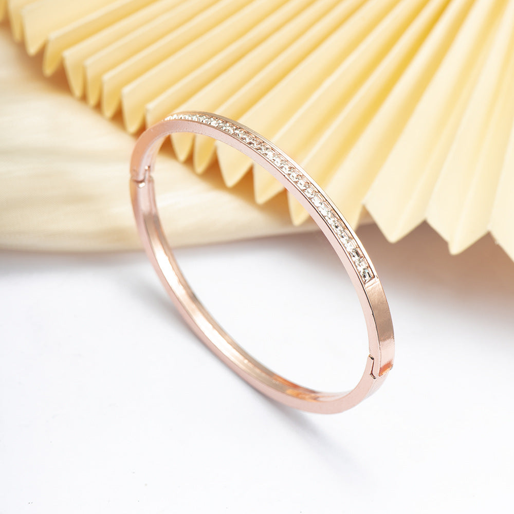 Classy Slouchy Women's Square Diamond For Jewelry Accessories