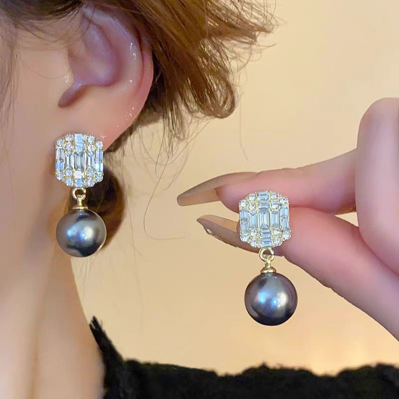 Women's French Style Vintage Pearl Simple Niche Delicate Fashion High Sense Earrings