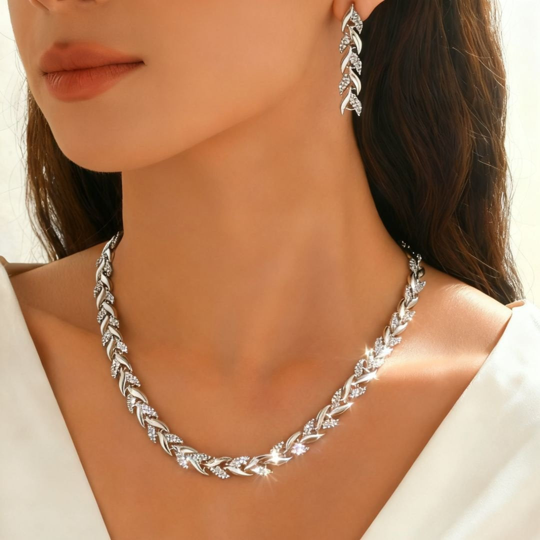 Women's Protection Fishtail Diamond Combination Light Luxury Necklaces
