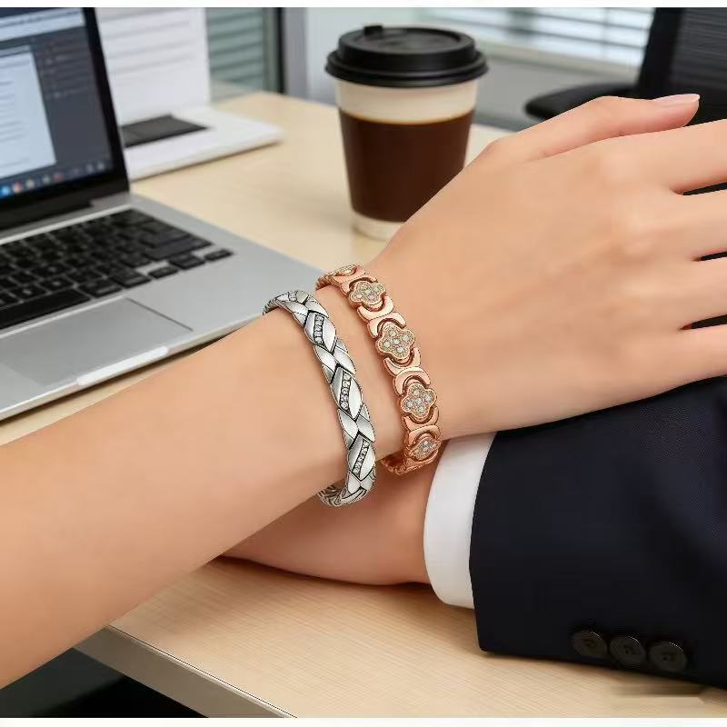 Retro Fashion Three Rows Full Detachable Bracelets