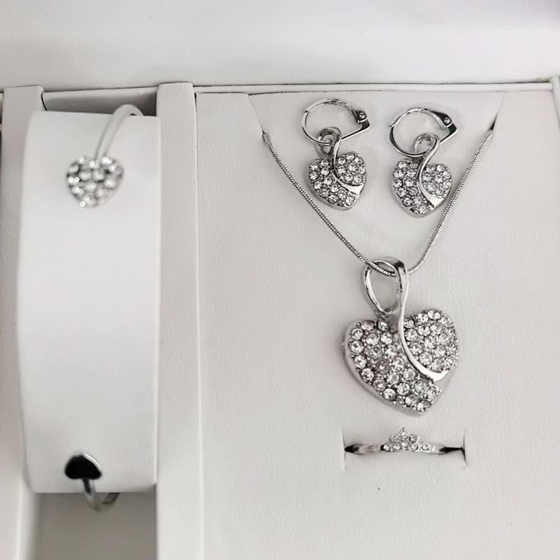 Fashion Heart-shaped Clavicle Peach Heart Wedding Bracelets