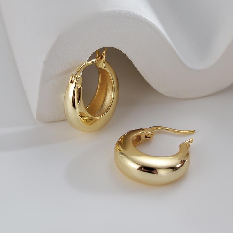 Simple Glossy Circle Clip Design Round Popular Ear Buckle