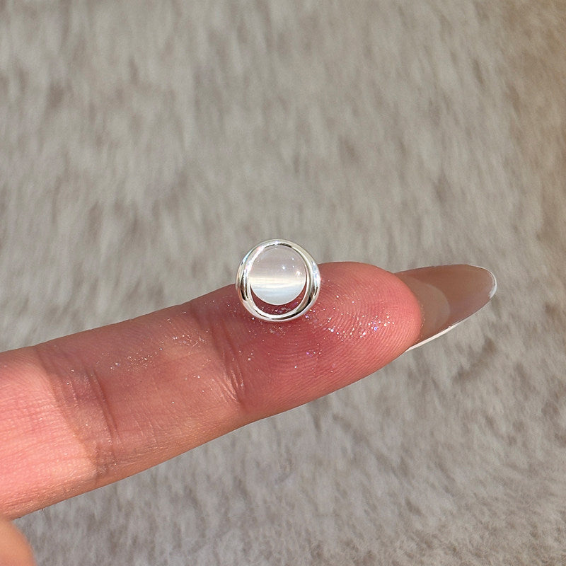 Women's Stone Ear Exquisite Versatile High-grade Geometric Round Stud Earrings