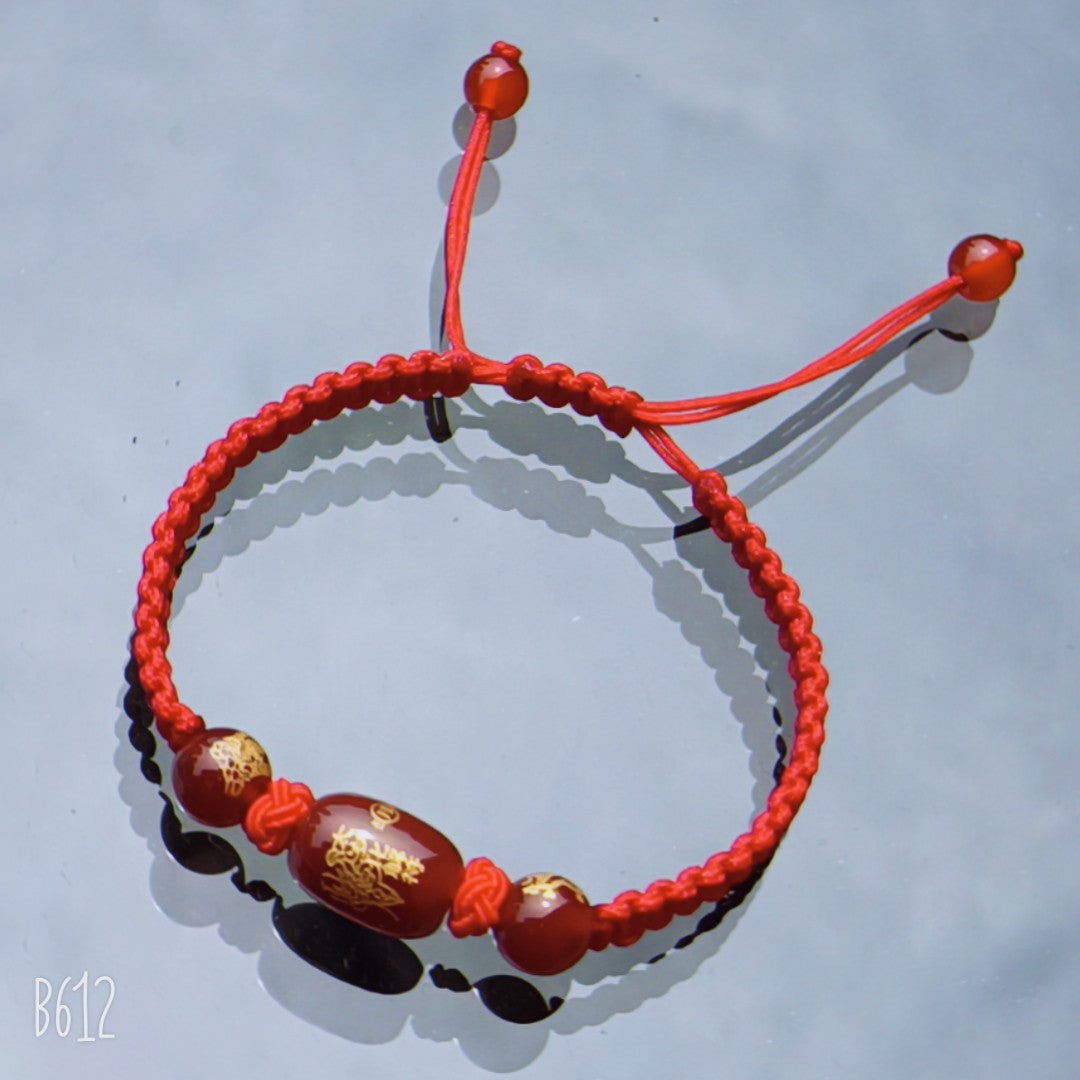 Fußkettchen aus rotem Seil aus Kristalljade, zwei Armbänder