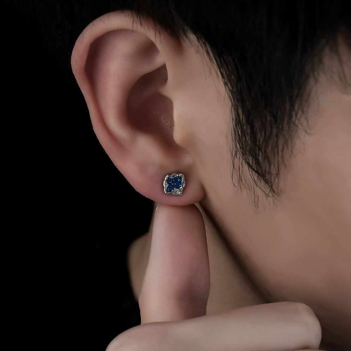 Women's & Men's Dripping Fashion Simple Magnetic High Sense Earrings