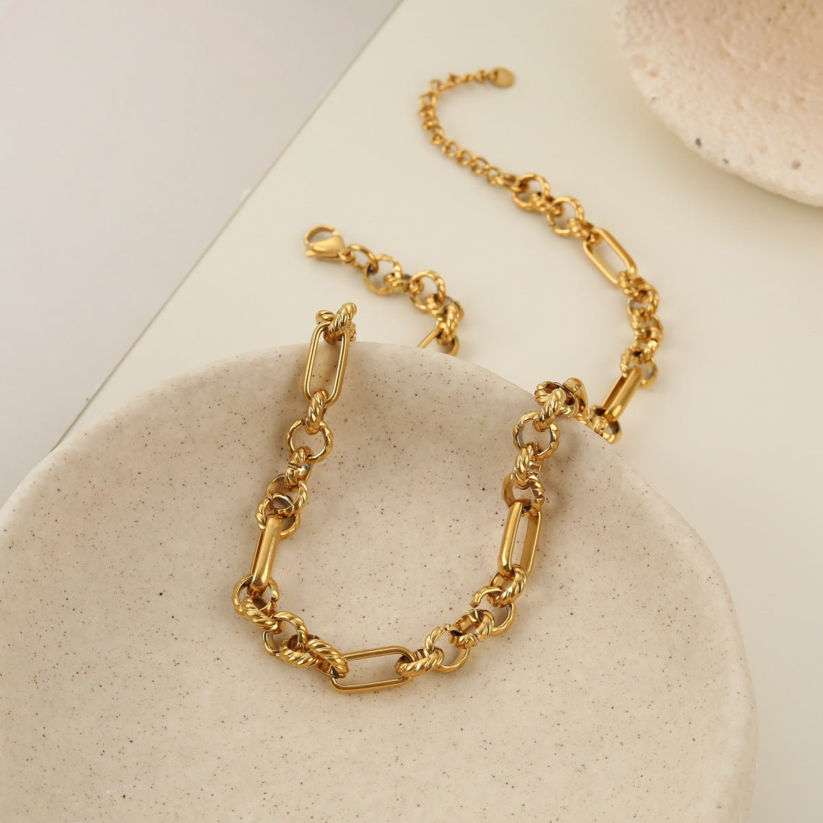 Luxury Vachette Clasp Chain Female Affordable Fashion Jewelry Set