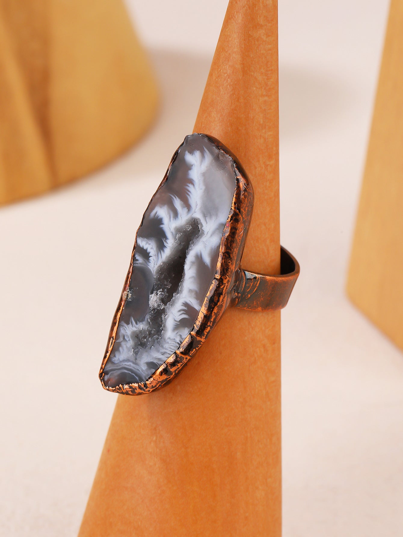 Retro Style Natural Egg Agate Crystal Hole Unshaped Opening Adjustable Ring