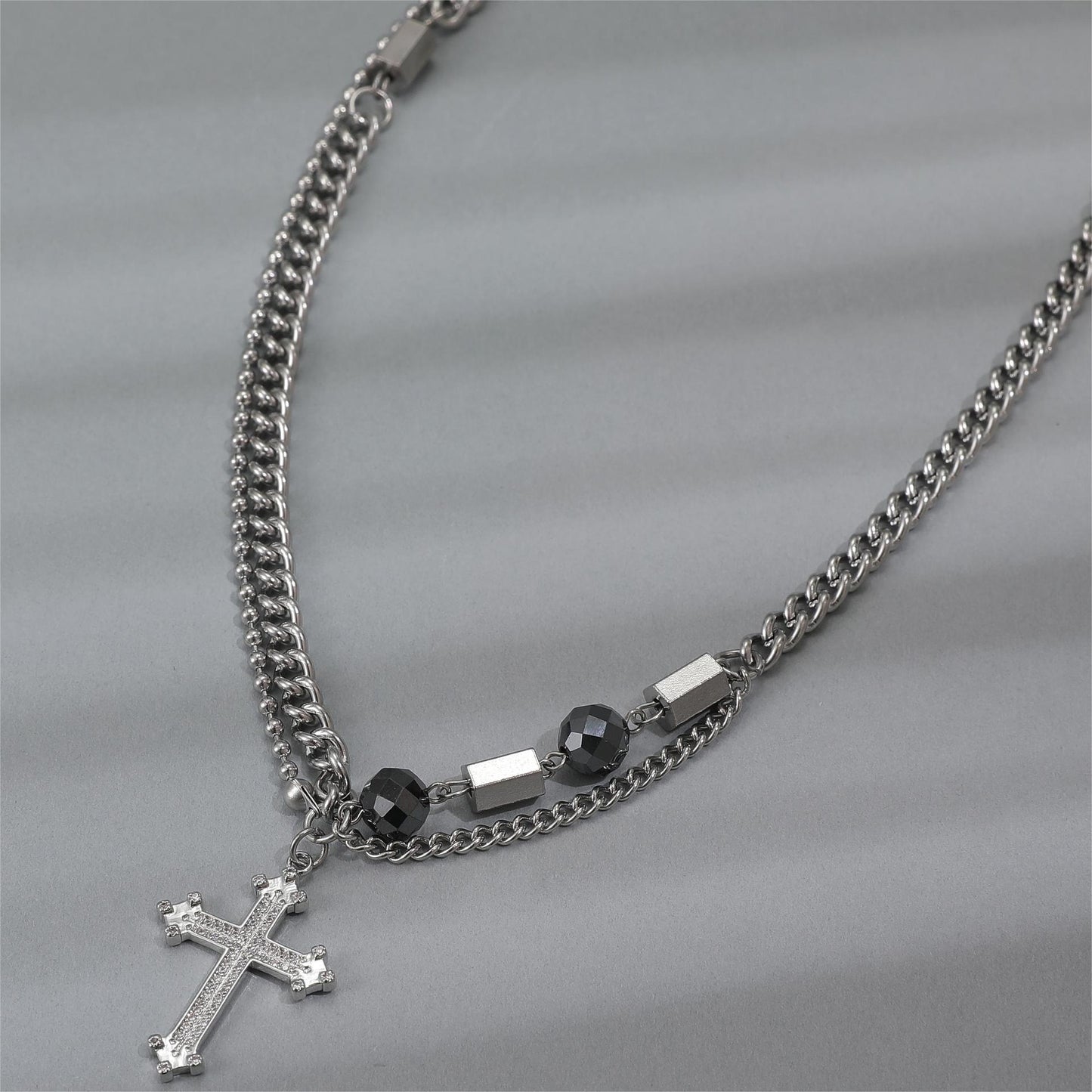 Men's Street Design Sense Niche Clavicle Chain Hip Necklaces