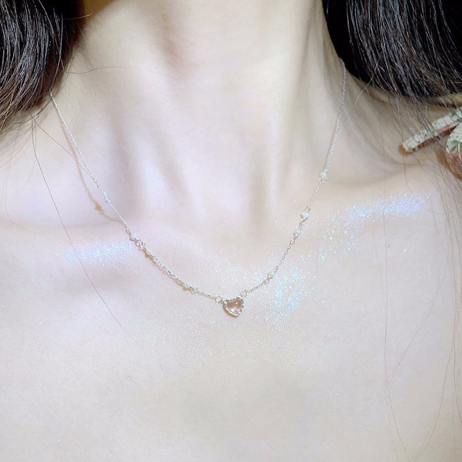 Female Light Luxury Minority Advanced Design Sense Sweet Necklaces