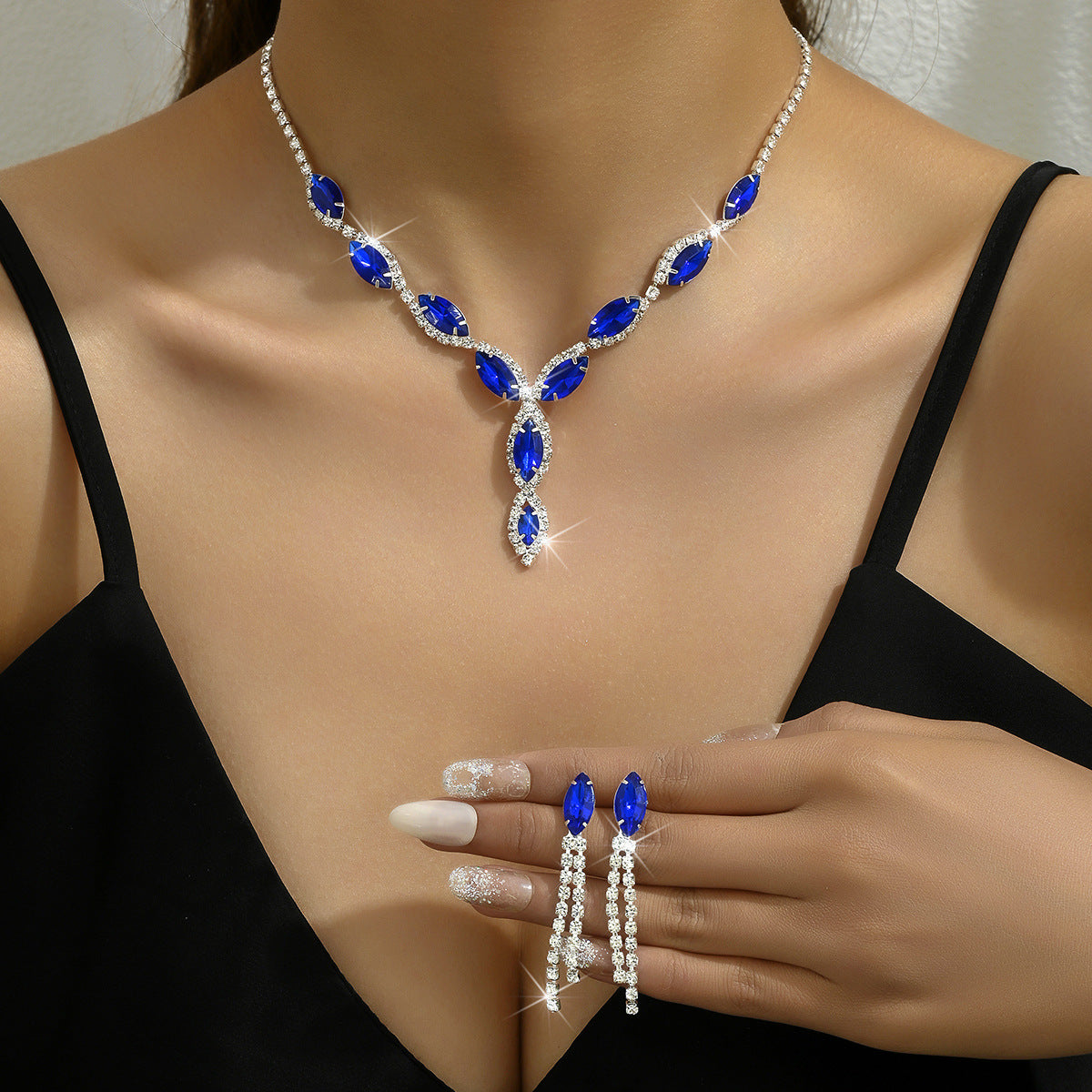 Personalized Color Horse Eye Water Drop Tassel Jewelry Set